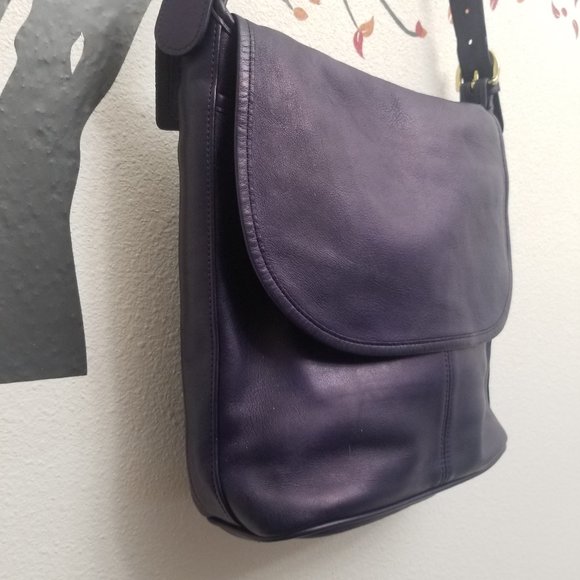 Coach Crossbody Bag in Dark Purple - Picture 5 of 13